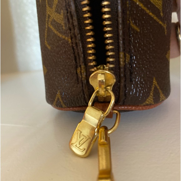 AUTHENTIC 💎VINTAGE LOUIS VUITTON MONOGRAM CANVAS MINI PAPILLON POCHETTE💎 - Picture 14 of 14
